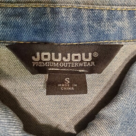JouJou Denim Shacket NWT in Size  S - Picture 2 of 11